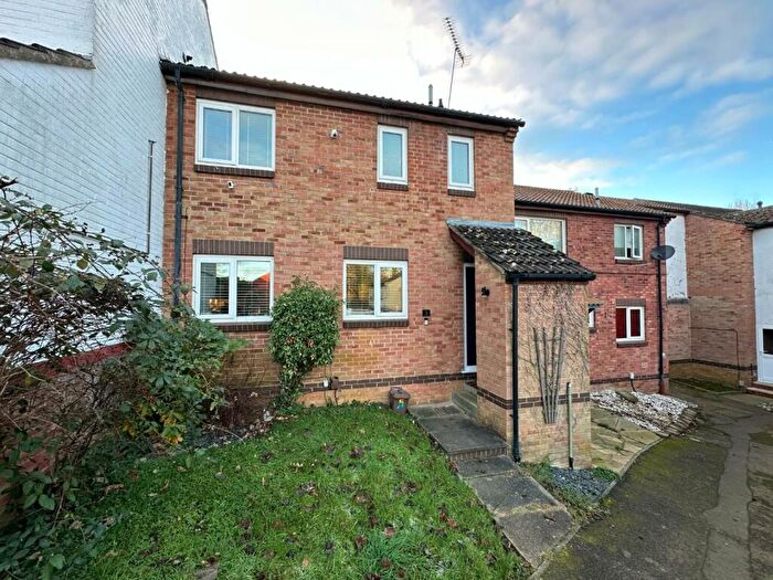 2 Bedroom Terraced House For Sale In Crane Walk, Thorplands Brook, Northampton, NN3