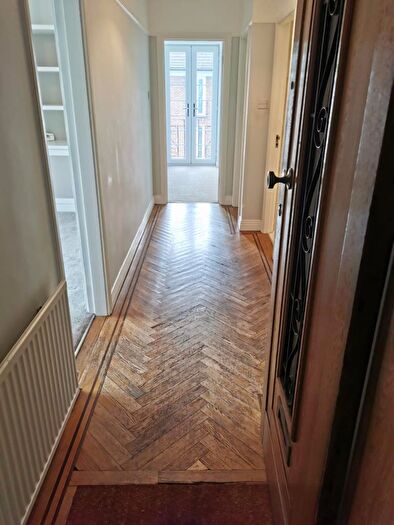 2 Bedroom Apartment To Rent In Maidenhead, Berkshire, SL6