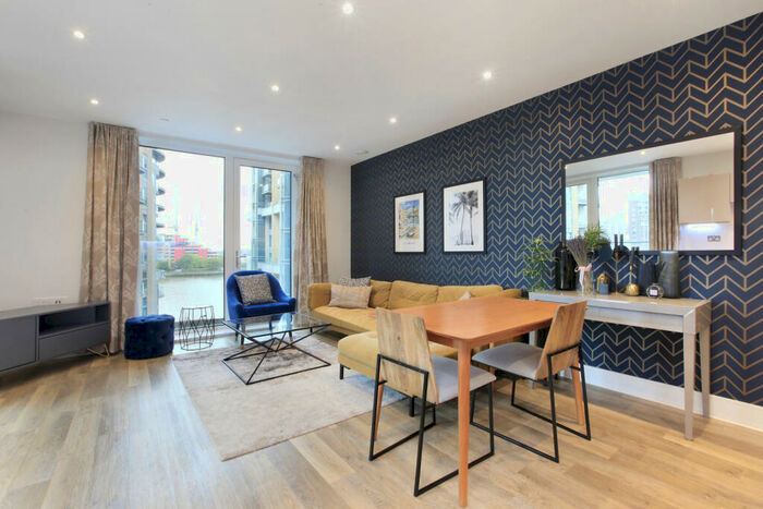 1 Bedroom Flat To Rent In Voyager House, Bridges Court Road, Battersea, London, SW11