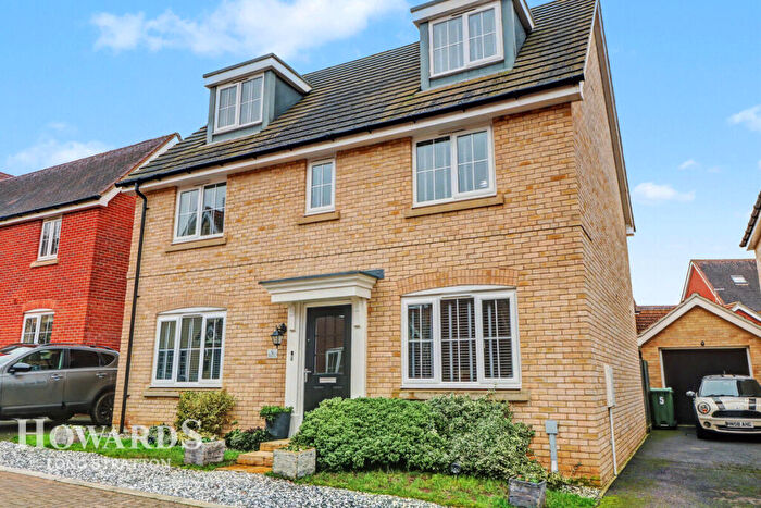 5 Bedroom Detached House For Sale In Saxifrage Close, Tharston, NR15