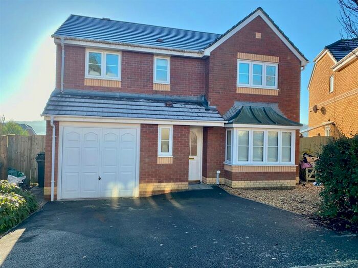4 Bedroom Detached House To Rent In Parc Gilbertson, Gelligron, Pontardawe, Swansea SA8