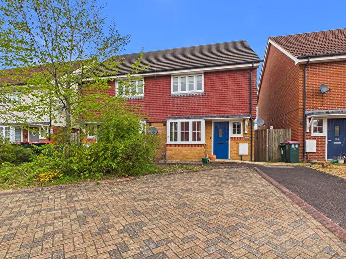 2 Bedroom Semi-Detached House For Sale In Lucas Close, Maidenbower, RH10