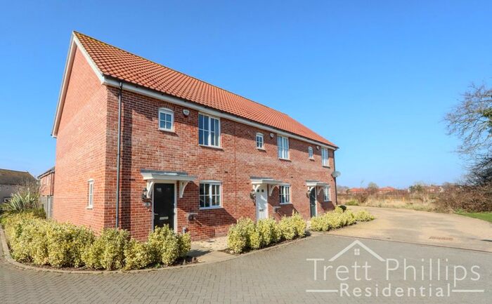 3 Bedroom End Of Terrace House To Rent In Baileys Loke, Stalham, Norwich, Norfolk, NR12