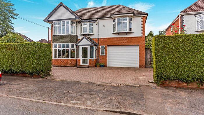 5 Bedroom Detached House For Sale In Buxton Road, Sutton Coldfield, B73