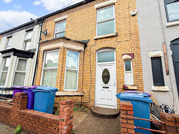 3 Bedroom Terraced House For Sale In Barrington Road, Wavertree, Liverpool, L15
