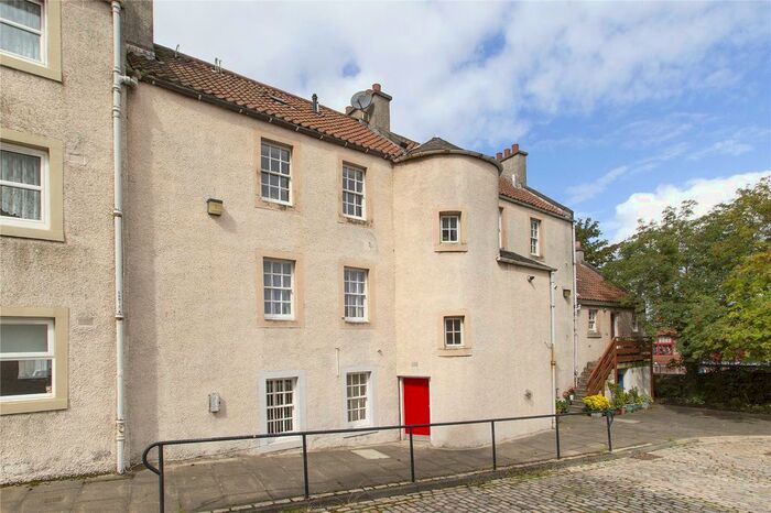 2 Bedroom Flat To Rent In Newhaven Main Street, Newhaven, Edinburgh, EH6