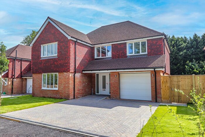 4 Bedroom Detached House For Sale In Mill Lane, Westfield, TN35
