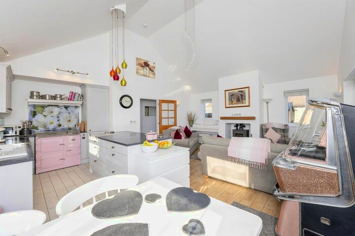 3 Bedroom Detached Bungalow For Sale In Crabtree Lane, Sutton-On-Sea, Mablethorpe, LN12