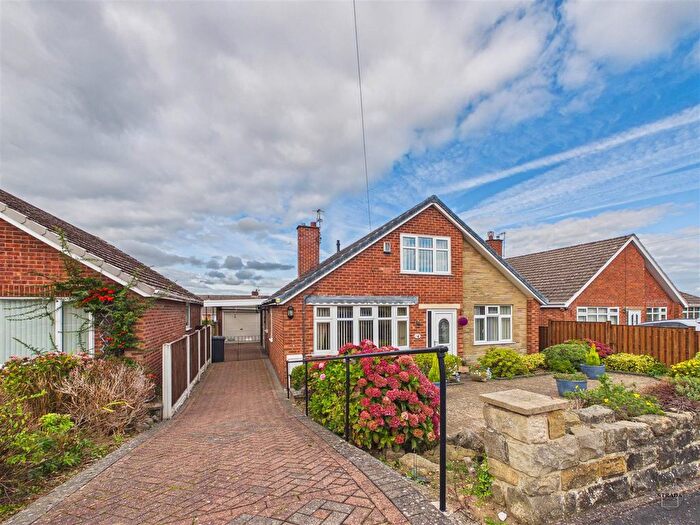4 Bedroom Detached House For Sale In Florence Road, Wingerworth, Chesterfield, S42