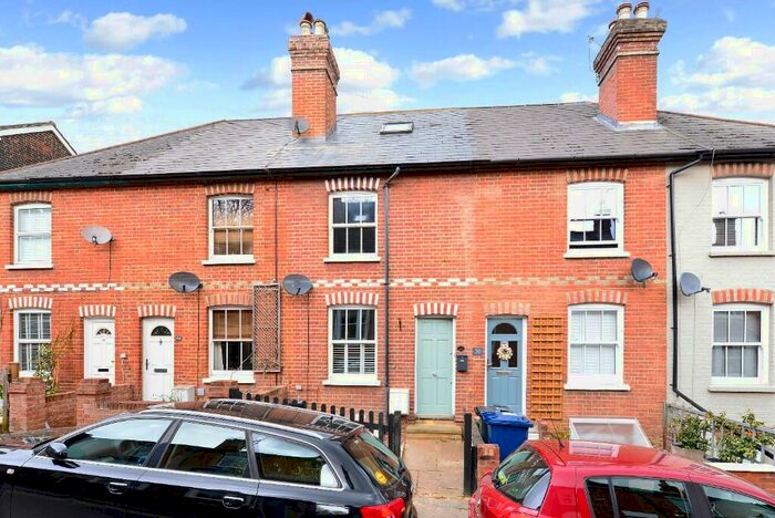 3 Bedroom Town House To Rent In Carlos Street, Godalming, Surrey, GU7