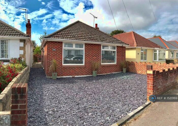 2 Bedroom Bungalow To Rent In Sunnyside Road, Poole, BH12