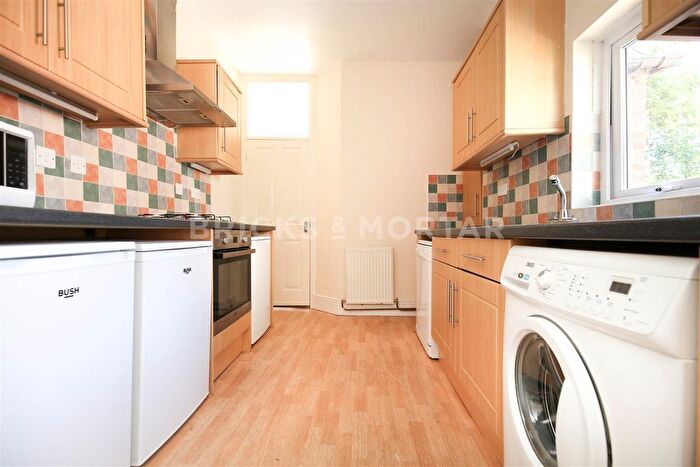 4 Bedroom Terraced House To Rent In Deuchar Street, Sandyford, Newcastle Upon Tyne, NE2