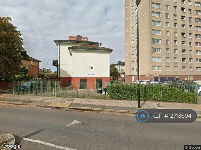 2 Bedroom Flat To Rent In Marine Tower, London, SE8