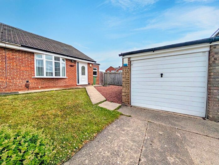 2 Bedroom Semi-Detached Bungalow To Rent In Denshaw Close, Stockton-On-Tees, TS19