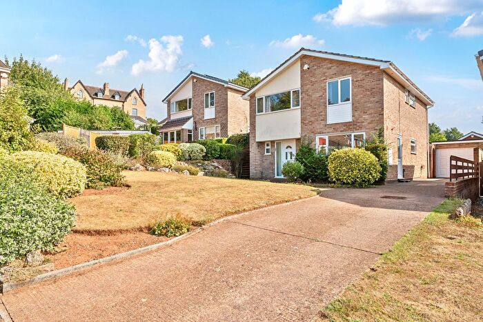 4 Bedroom Detached House For Sale In Princess Road, Taunton, TA1