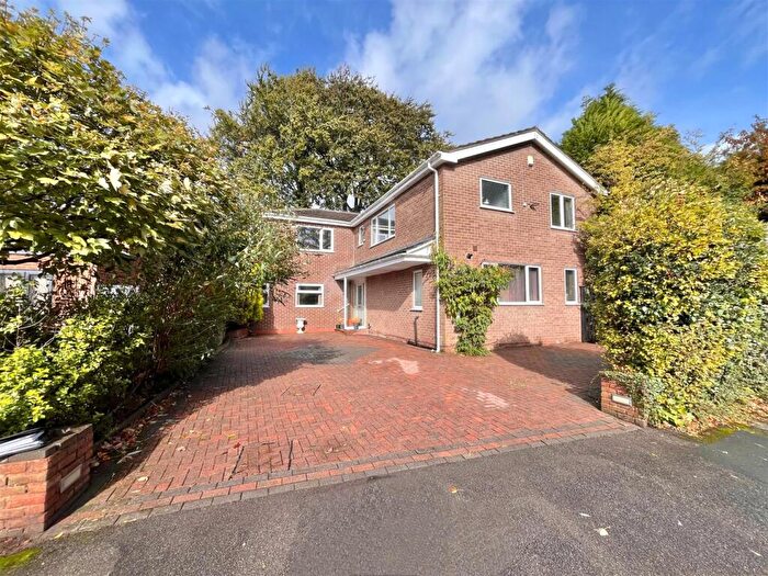 6 Bedroom Detached House For Sale In Summerfield Place, Wilmslow, SK9