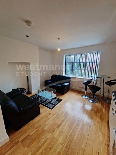 3 Bedroom Flat To Rent In Salisbury Road, Leicester, Leicestershire, LE1