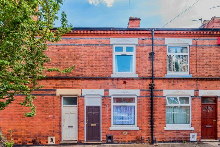 3 Bedroom Terraced House To Rent In Mundella Street, Leicester, LE2