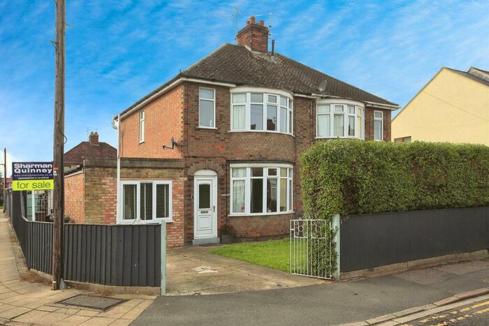 3 Bedroom House To Rent In Churchfield Road, Peterborough, PE4