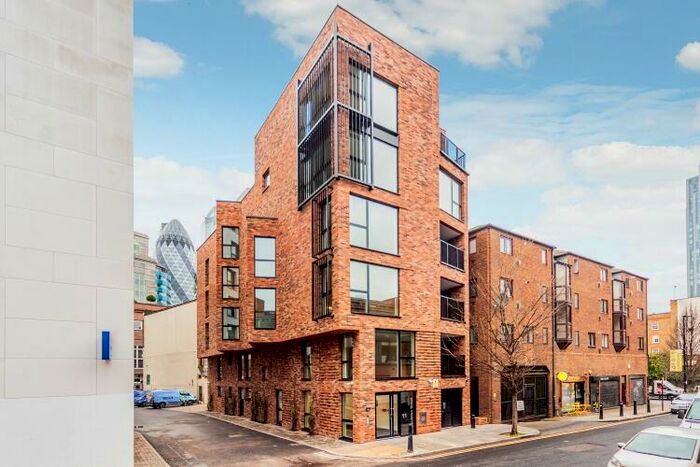 2 Bedroom Apartment To Rent In Goulston Street London, E1