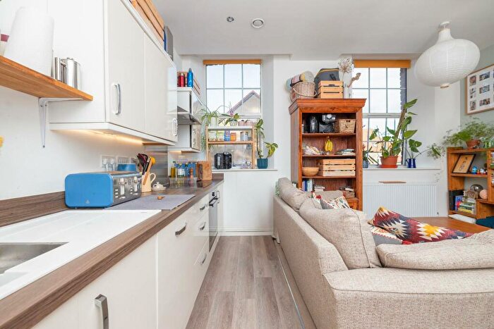 2 Bedroom Flat For Sale In Captains House, Fishponds, BS16