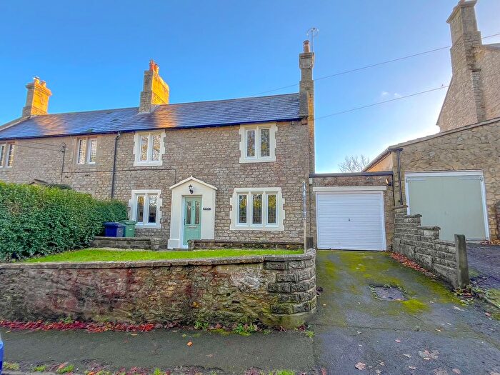 3 Bedroom Semi-Detached House For Sale In The Hill, Bourton, Swindon, SN6