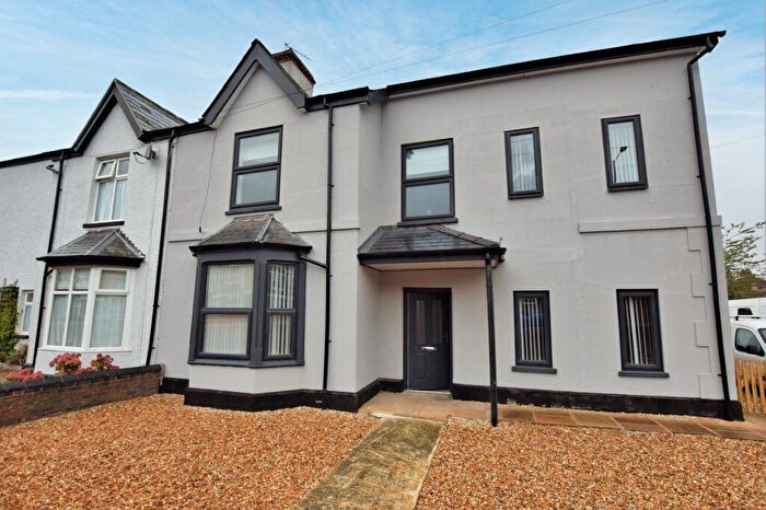 2 Bedroom Apartment To Rent In Tennyson Avenue, King's Lynn, PE30