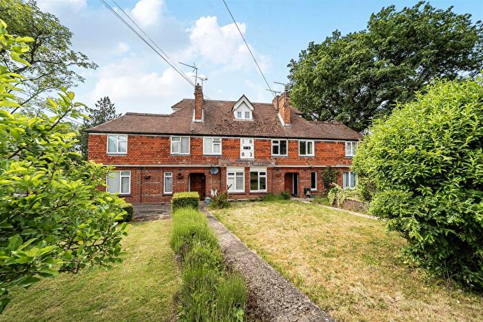 3 Bedroom Terraced House For Sale In Petworth Road, Chiddingfold, Godalming, GU8