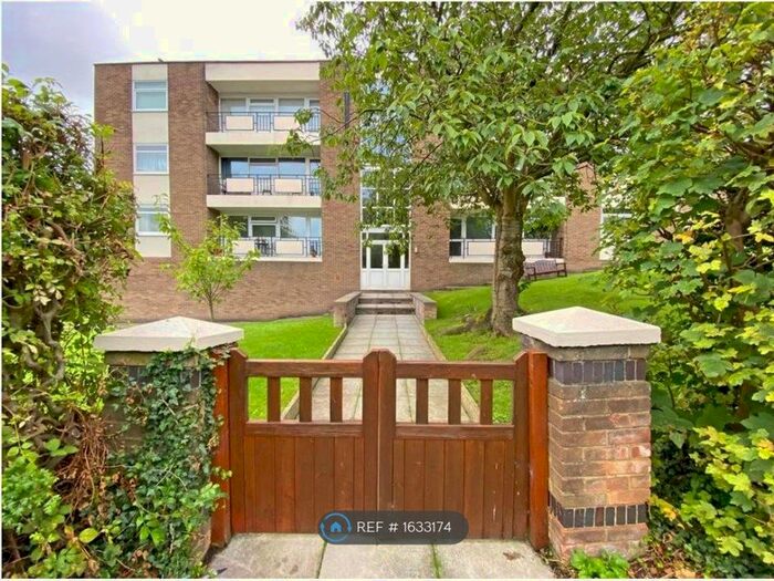 2 Bedroom Flat To Rent In Hampsthwaite Road, Harrogate, HG1