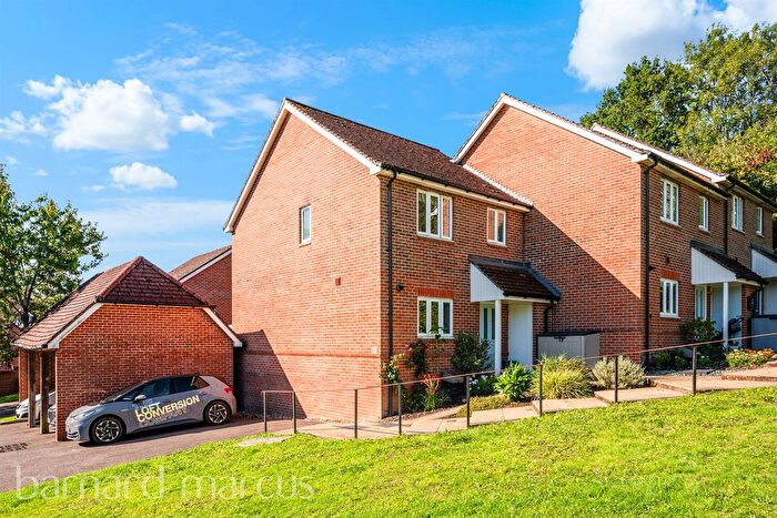 3 Bedroom End Terrace House For Sale In Thrower Place, Dorking, RH5