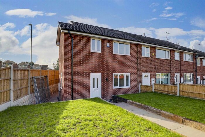 3 Bedroom Terraced House To Rent In Freemantle Walk, Heron Ridge, Nottinghamshire, NG5