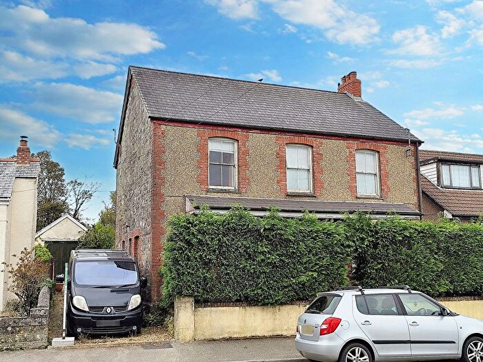 3 Bedroom Detached House For Sale In School Road, Summercourt, TR8