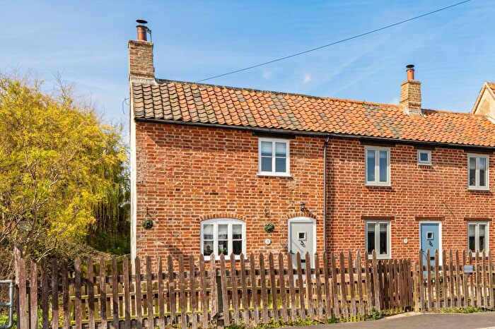 1 Bedroom End Of Terrace House For Sale In Beach Road, Sea Palling, NR12