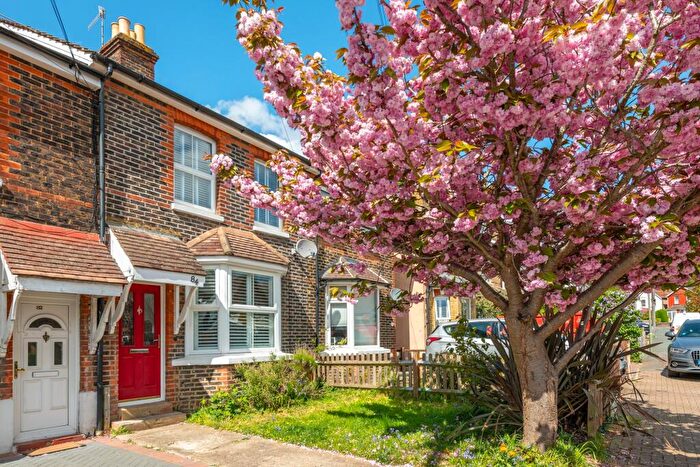 3 Bedroom Terraced House For Sale In St. Johns Road, Redhill, RH1