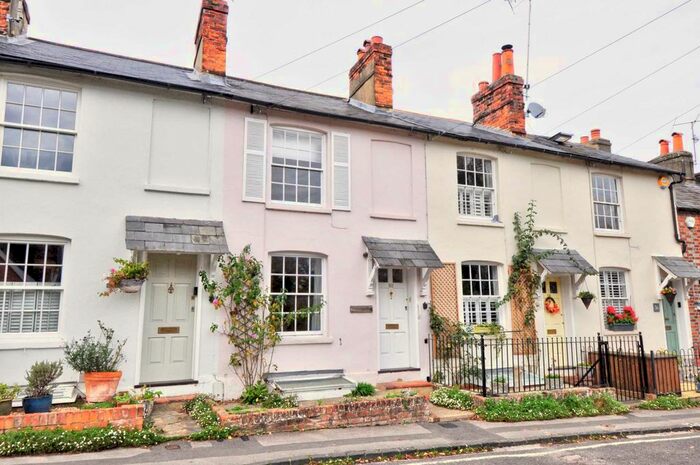 2 Bedroom Terraced House To Rent In Greys Hill, Henley On Thames, RG9
