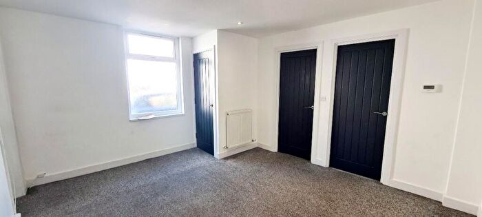 2 Bedroom Flat To Rent In Flat A, Grafton Street, Worksop, S80