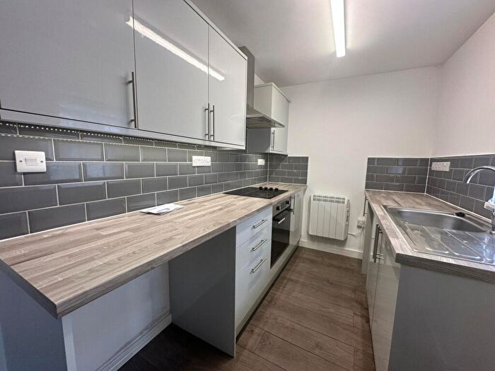 1 Bedroom Flat To Rent In Nottingham Road, Eastwood, Nottingham, NG16