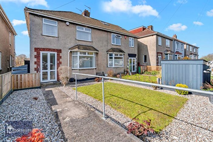 3 Bedroom Semi Detached House For Sale In Deans Drive, BS5