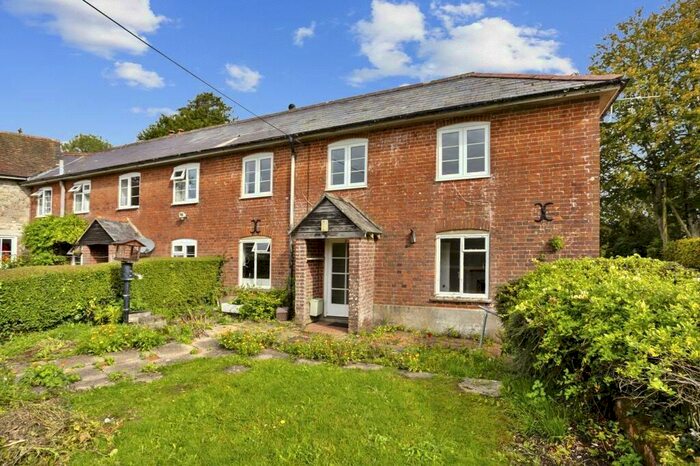 3 Bedroom End Of Terrace House For Sale In High Street, Ashmore, Salisbury, SP5