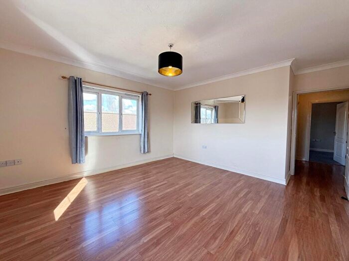 2 Bedroom Flat To Rent In The Junction, March, PE15