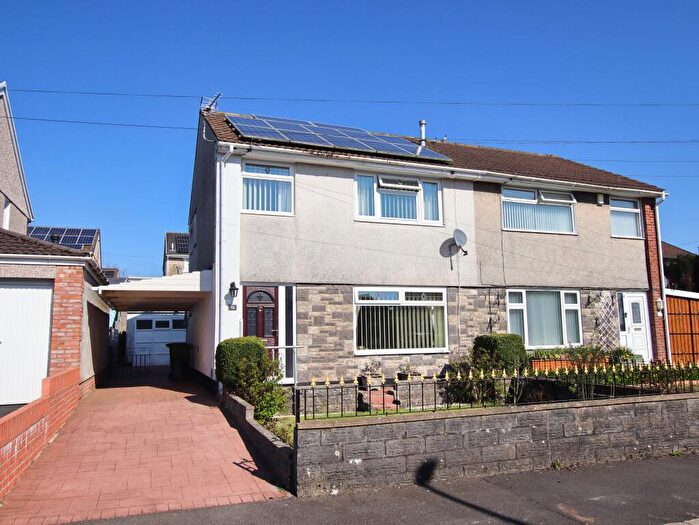 3 Bedroom Semi-Detached House For Sale In Heol Hensol, Beddau, CF38