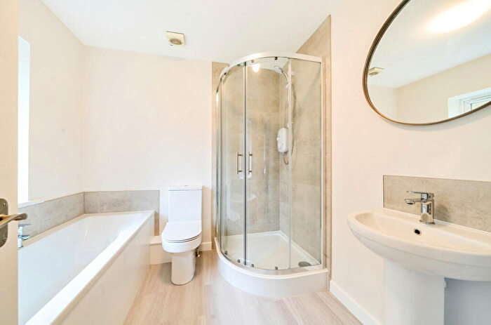 4 Bedroom Detached House For Sale In Northfield Court, Church Fenton, Tadcaster, Uk, LS24