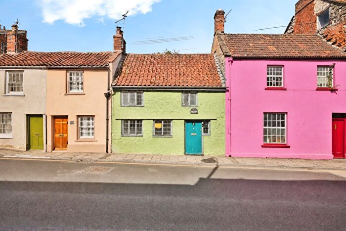 2 Bedroom Terraced House For Sale In Magdalene Street, Glastonbury, BA6