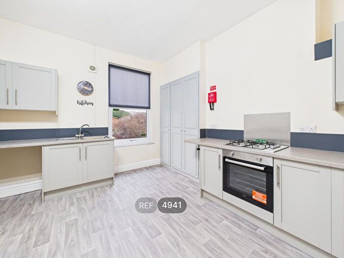 2 Bedroom Flat To Rent In Hessle Road, Hull, HU3