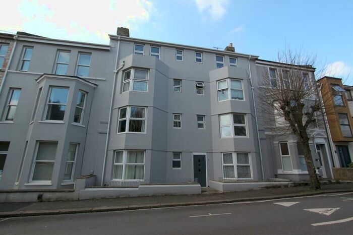 1 Bedroom Apartment To Rent In Pier Street, West Hoe, PL1