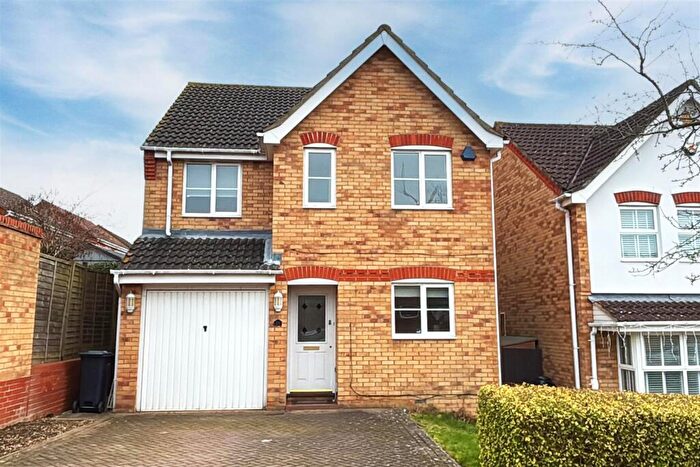 4 Bedroom Detached House To Rent In Markham Road, West Cheshunt, EN7