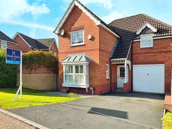 3 Bedroom Detached House To Rent In Oakworth Close, Congleton, Cheshire, CW12