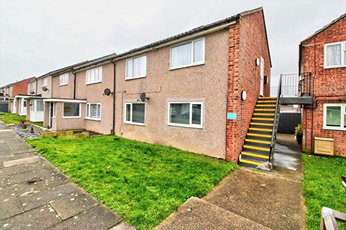 1 Bedroom Flat To Rent In Joyners Field, Harlow, CM18