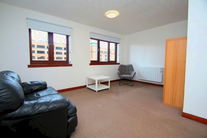 1 Bedroom Flat To Rent In Hanover Court, North Frederick Path, G1