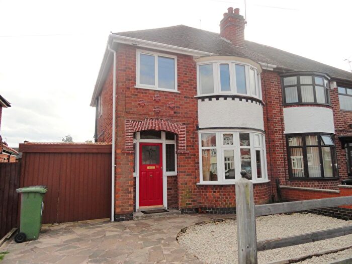 3 Bedroom Semi-Detached House To Rent In Francis Avenue, Leicester, LE3